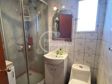 Casa en venta de 12 dorm. en La Florida
