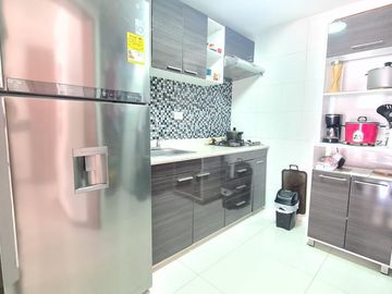casa en venta en valle del lili. Cod V16288