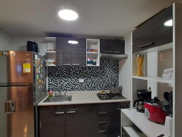 casa en venta en valle del lili. Cod V16288