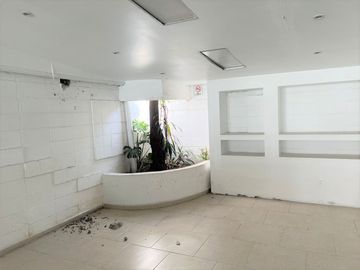 CASA EN VENTA CON USO DE SUELO COMERCIAL PARA OFICINAS EN TLALNEPANTLA DE BAZ