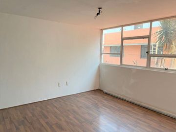 CASA EN VENTA CON USO DE SUELO COMERCIAL PARA OFICINAS EN TLALNEPANTLA DE BAZ
