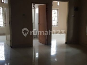 rumah mungil asri dan new