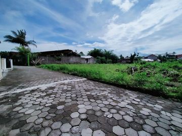Tanah Kavling di Barat Jalan Kaliurang Km 8