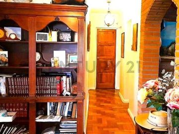 Se vende Casa, Metro Castillo Velasco, La Reina