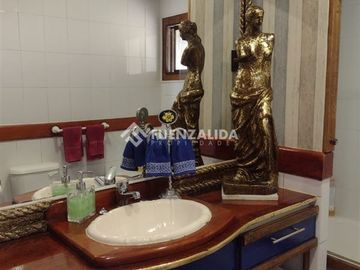 Casa en arriendo REBAJADA de 5D,4B en Altos de Panitao