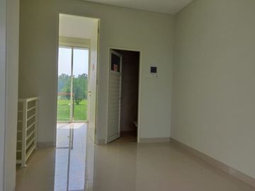 Rumah Premium dengan sistem smarthome dan Kolam Renang pribadi strategis 5 menit pintu tol Sidoarjo kota