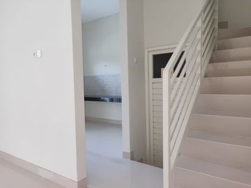 Rumah Premium dengan sistem smarthome dan Kolam Renang pribadi strategis 5 menit pintu tol Sidoarjo kota