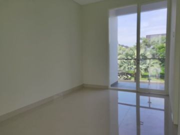Rumah Premium dengan sistem smarthome dan Kolam Renang pribadi strategis 5 menit pintu tol Sidoarjo kota