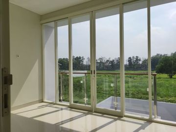 Rumah Premium dengan sistem smarthome dan Kolam Renang pribadi strategis 5 menit pintu tol Sidoarjo kota