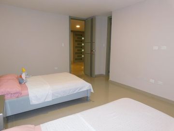 apartamento en venta en altos de riomar. Cod V90470