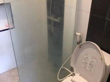 Rumah Mewah + Kolam Renang Luas 300 di Golf Araya Malang