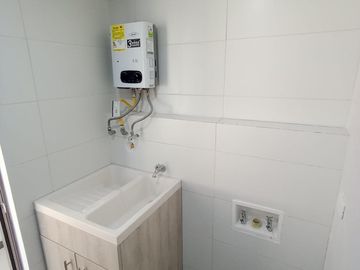 apartamento en arriendo en valle del lili. Cod A121256