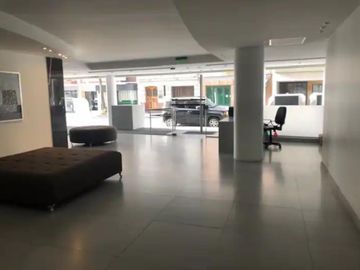 Departamento 2 amb con cochera cubierta venta. Recoleta