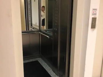 Departamento 2 amb con cochera cubierta venta. Recoleta