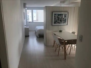 Departamento 2 amb con cochera cubierta venta. Recoleta