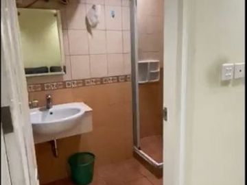 DISEWA !! APARTEMENT TYPE LOFT di Frenchwalk ,NEGO