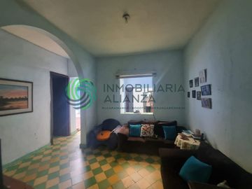 casa en venta en antonia santos. Cod V61682