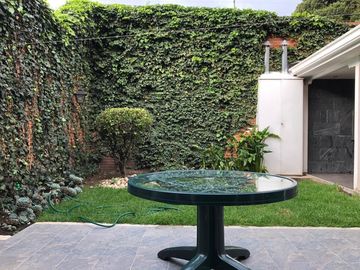 casa en venta en la calleja. Cod V2948