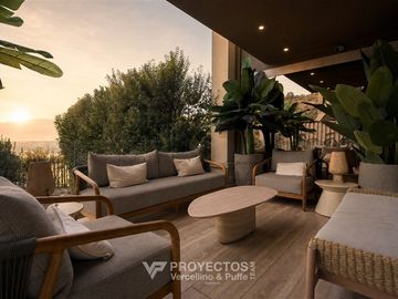 Casa con Vista Despejada en venta de 4 dorm. en Lo Barnechea
