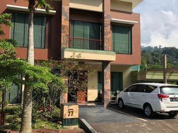 RUMAH MEWAH SEJUK FURNISHED @ RESOR DAGO PAKAR BANDUNG UTARA