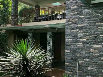 RUMAH MEWAH SEJUK FURNISHED @ RESOR DAGO PAKAR BANDUNG UTARA