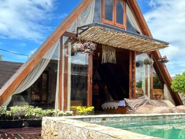 VILLA DI RAYA KEDAMPANG KEROBOKAN BADUNG