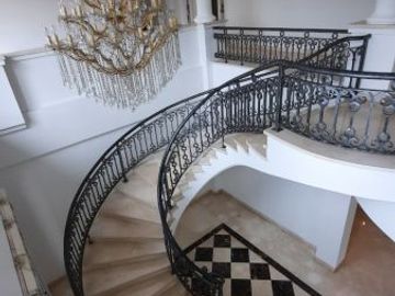 Rumah Mewah Konsep Eropa di Pejaten Good Deal