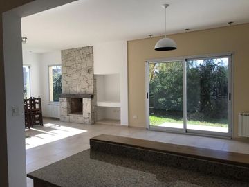 Casa en venta en Fincas de Iraola Ii
