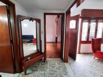 Casa PH en venta en Gerli Este