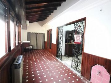 Casa PH en venta en Gerli Este