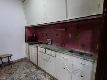 Casa PH en venta en Gerli Este
