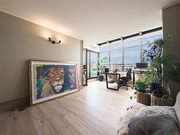 Penthouse en arriendo 3 dorm. 3 baños más servicios Vitacura