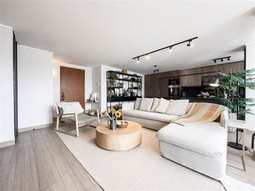 Penthouse en arriendo 3 dorm. 3 baños más servicios Vitacura