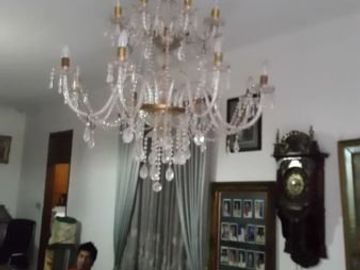 Rumah putih 2 lantai dalam komplek bukit cinere indah depok