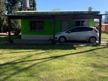 VENTA CASA QUINTA CON PILETA FLORENCIO VARELA
