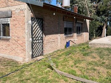 VENTA CASA QUINTA CON PILETA FLORENCIO VARELA