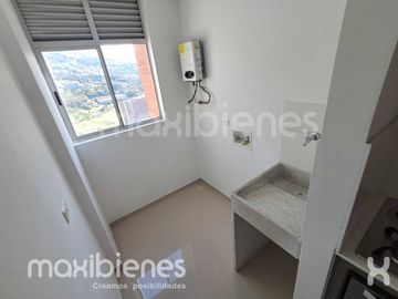 apartamento en arriendo en calasanz. Cod A72103