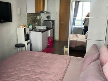 Apartemen studio unit baru di bellevue cinere