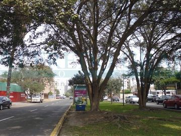 Oficinas Alquiler AV. Jose Galvez Barrenechea - Piso 3 - SAN BORJA
