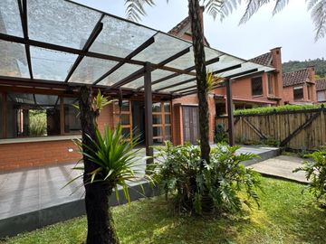 casa en arriendo en martin pescador. Cod A217757