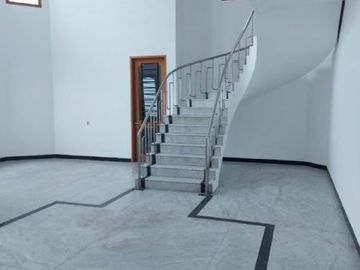 Rumah Raya Darmo Permai STRATEGIS, PLN 6600W