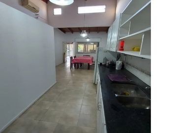 Casa en venta en Castelar Norte