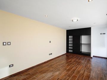 CASA EN VENTA EN  LA CALERA EL PEDREGAL PUEBLA ( RESIDENCIA)
