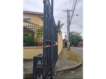 Se Vende Hermosa casa Duplex de esquina en Cerro Viento