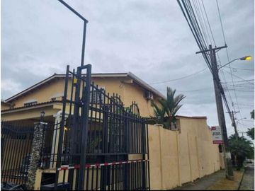 Se Vende Hermosa casa Duplex de esquina en Cerro Viento