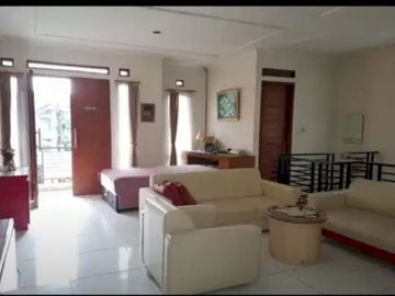 JUAL RUMAH FULL FURNISHED DI TURANGGA BUAHBATU BANDUNG