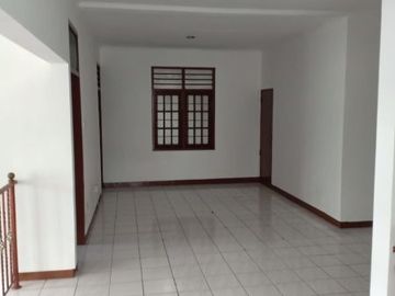 Rumah Strategis di Cluster Bumi Bintaro Permai Jakarta Selatan 6841