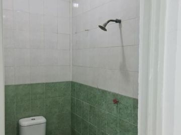 ruko 2lt lebar raya jagir bagus row lebar ramai, Cocok untuk usaha apapun