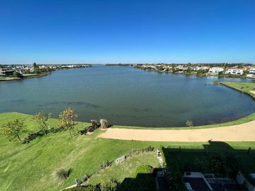 El mejor departamento de Praia y amoblado!