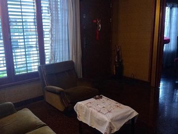 Chalet en venta de cinco ambientes de categoria en Haedo Norte Barrio Guemes